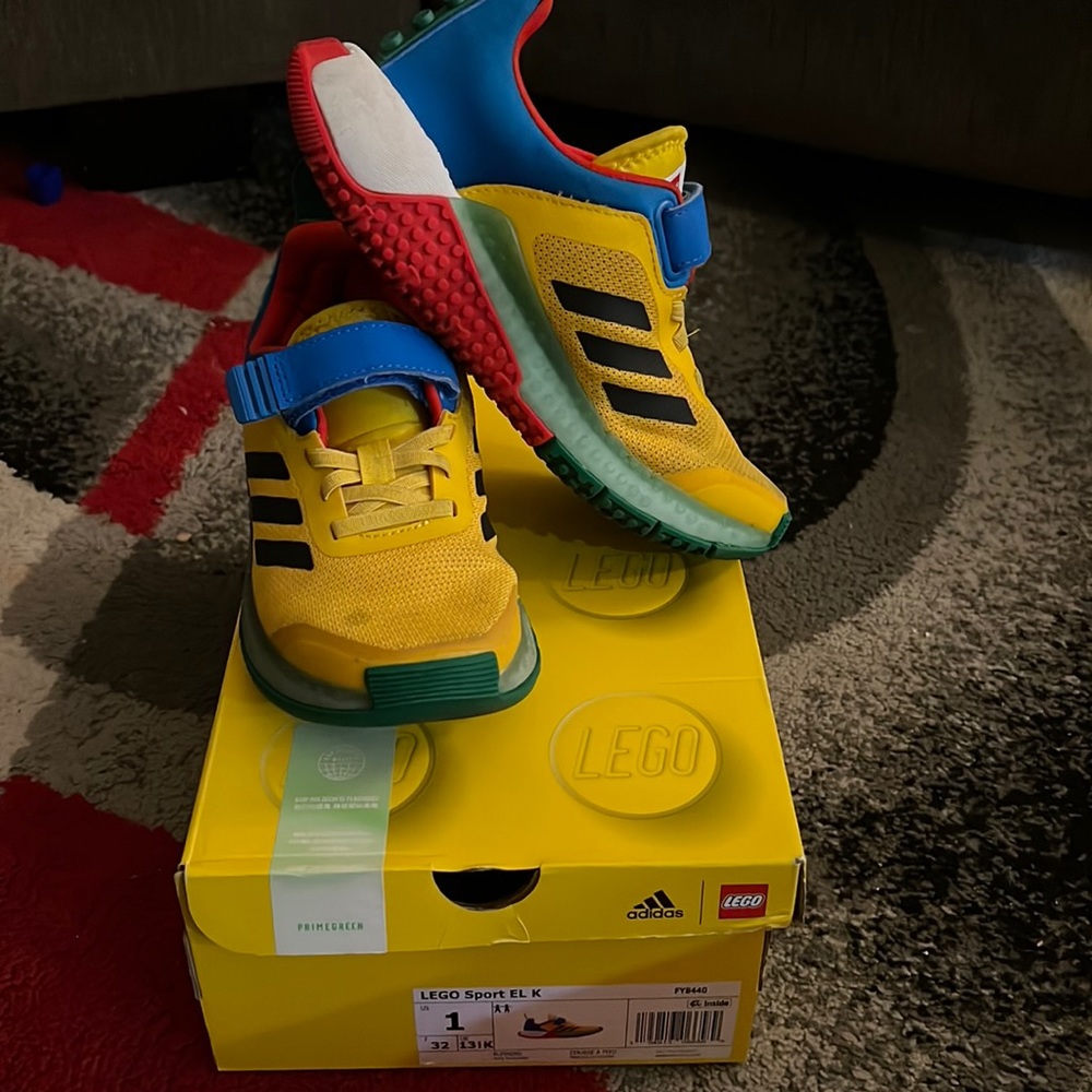 Adidas Lego